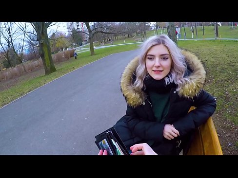 ❤️ Swallows ib tug neeg txawv lub kub cum rau nyiaj - blowjob nyob rau hauv lub tiaj ua si los ntawm Eva Elfie ❌  Porn video  ntawm peb hmn.pornsexer.ru% Ib ❤